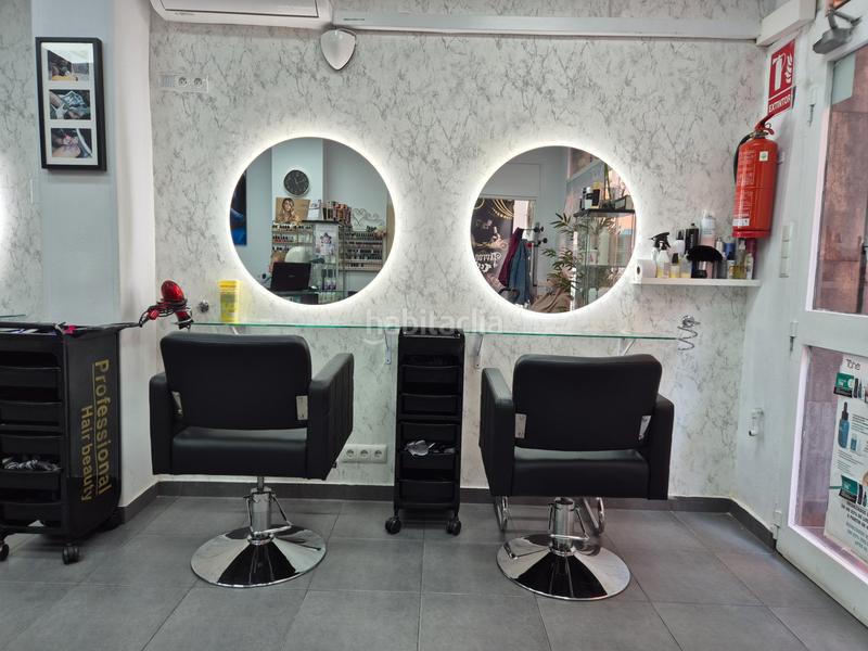 Foto 7c6d3615-c540-45af-8817-805c1d251192. Traspàs local comercial a Russafa Valencia