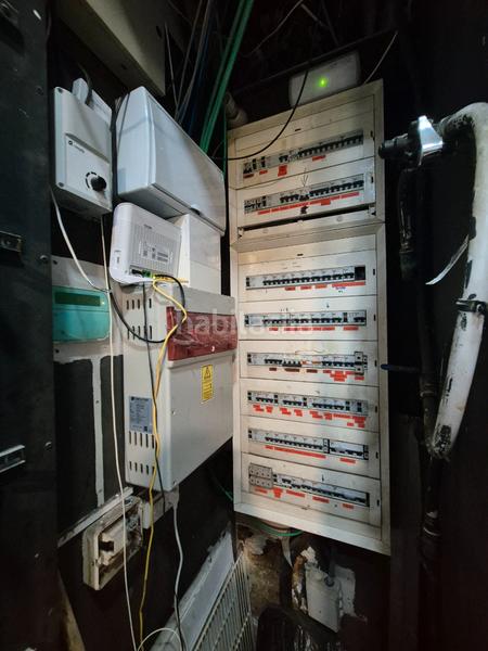 Foto 946ad83a-f099-4592-b0d4-1d0e3c5945b6. Traspàs local comercial amb calefacció a Russafa Valencia