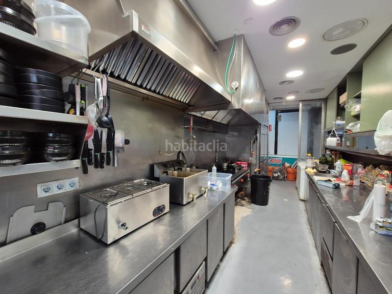 Foto a9ce8a6e-2d88-4a60-a108-c5cda0d8ddd4. Traspàs local comercial amb calefacció a Russafa Valencia