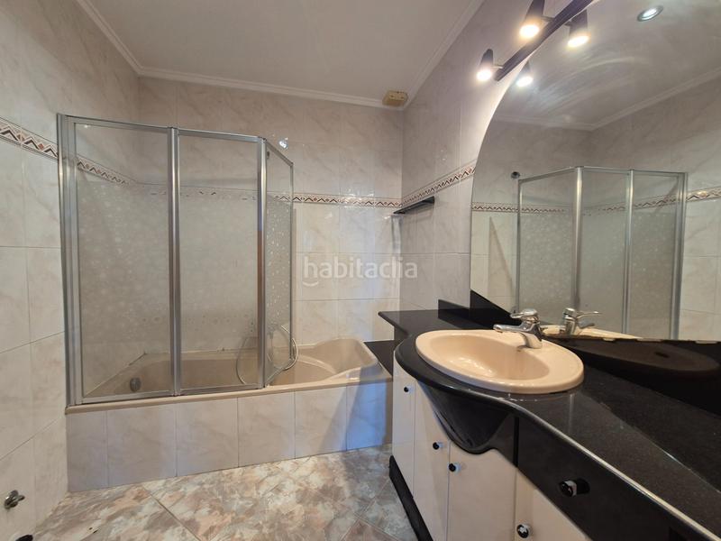 Foto 3375253d-307a-43b4-933f-c27652e7cfd4. Rez-de-chaussée avec chauffage parking piscine dans Valencia