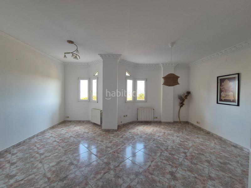 Foto 65b1f4a0-fb7d-4fbf-8511-e45021f43b92. Rez-de-chaussée avec chauffage parking piscine dans Valencia