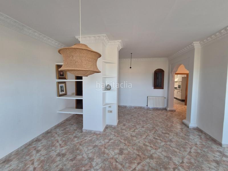 Foto d7bad644-4c7d-4614-9692-002e7300bbe2. Rez-de-chaussée avec chauffage parking piscine dans Valencia