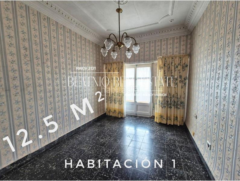 Foto 46678537-c6b5-4a3c-bd7b-44118bde7ae0. Pis a Russafa Valencia