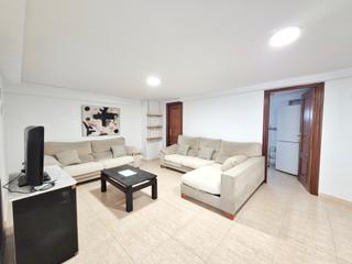 Miete Etagenwohnung  Carrer de romeu de corbera. ¡oportunidad única en ruzafa! piso amueblado de 72m²
