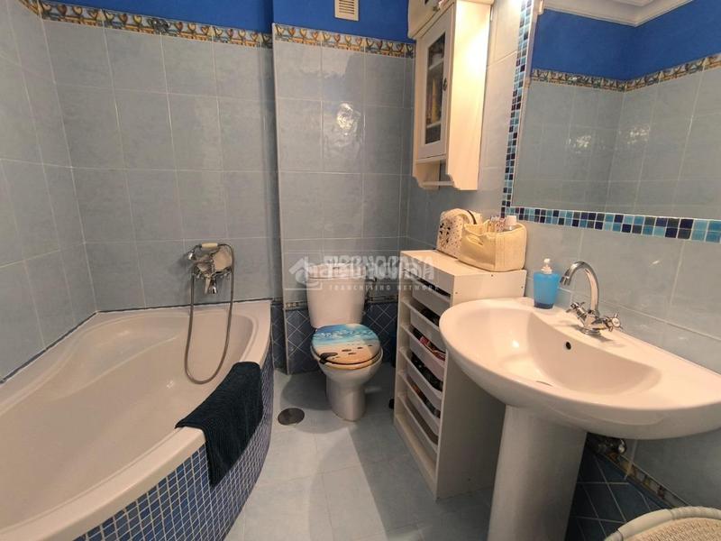 Foto e2910f87-c0ea-4900-bbcd-d8feb9b4bc69. Appartement dans San Antonio Huelva