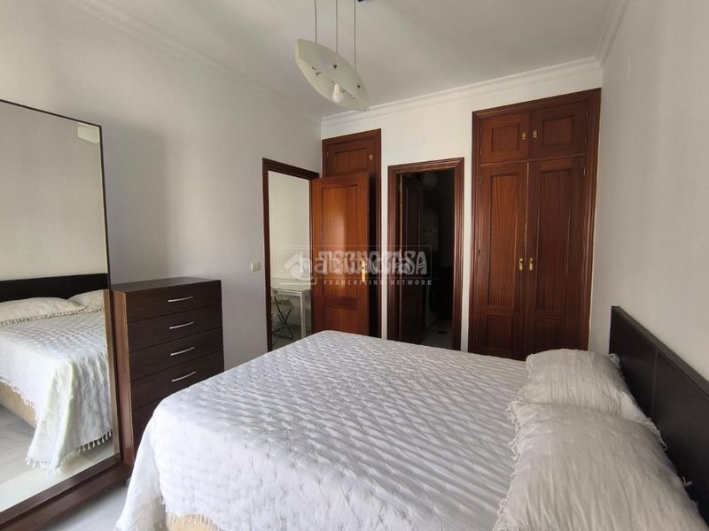 Foto 49bb3b4d-eb36-4d30-bd6a-ff26cc5672a0. Pis a San Antonio Huelva