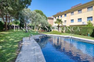 Appartement  Av. vall daro. Sagaroapartamento