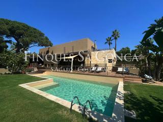 Xalet  Av platja. Sagarochalet