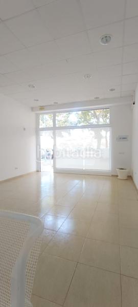 Foto b7932a5f-eec1-49c2-9f04-2fb1b3e8a9d6. Lloguer local comercial a Sant Pol Sant Feliu de Guíxols