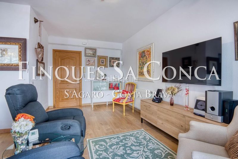 Foto 0f3b0b77-f65e-4cda-8088-f69855a21962. Apartament amb calefacció a Eixample Sant Feliu de Guíxols