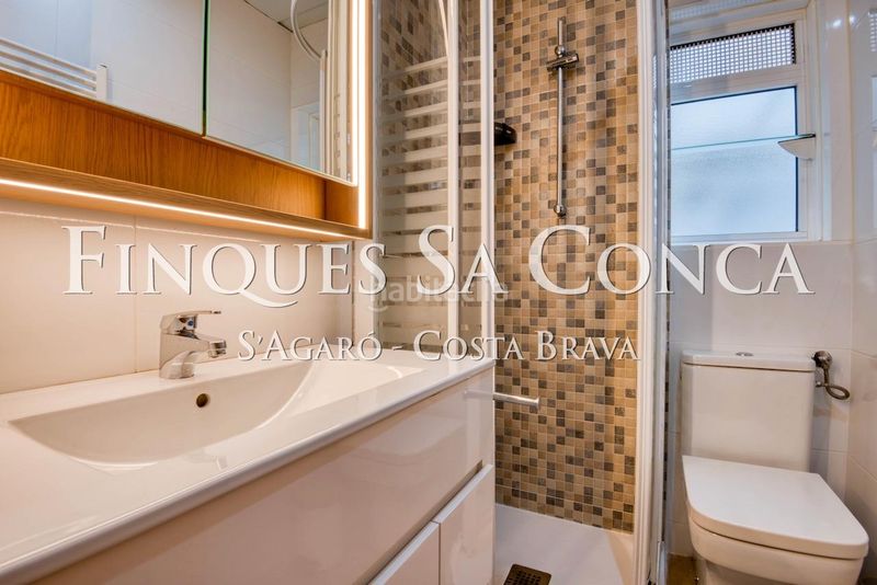 Foto 8bd362d4-ab75-4e13-9173-466afc3a1c69. Apartament amb calefacció a Eixample Sant Feliu de Guíxols