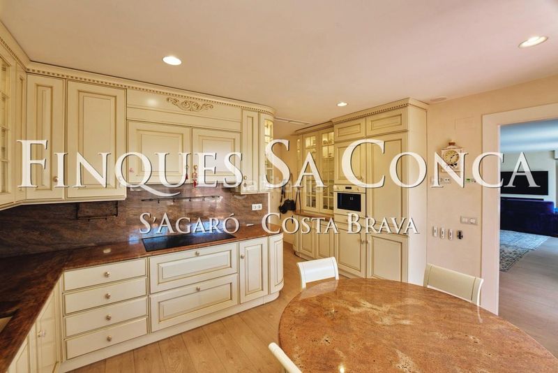 Foto b9823d39-83b6-4f91-911b-401d64517d88. Duplex con riscaldamento parcheggio in L´Antiga Esquerra de l´Eixample Barcelona