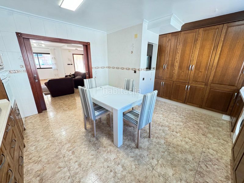 Foto b9dfbcd3-8b4c-4e58-a485-22dbe821b837. Casa adossada a San Miguel de Salinas