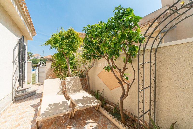 Foto 129b652a-7483-46b5-9873-aaa811131753. Casa a Playa Flamenca Orihuela