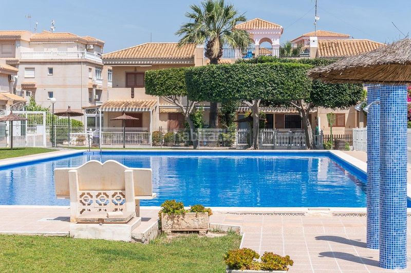 Foto 795bead8-59b3-4991-9df4-00e79685ae96. Casa a Playa Flamenca Orihuela