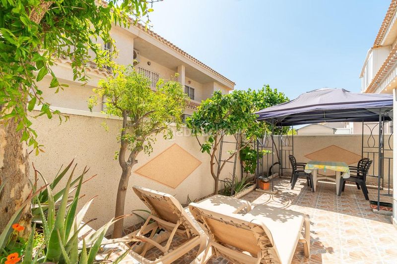 Foto 8d28f4d2-6d7a-4742-a3e3-4c58c7a2399f. Casa a Playa Flamenca Orihuela