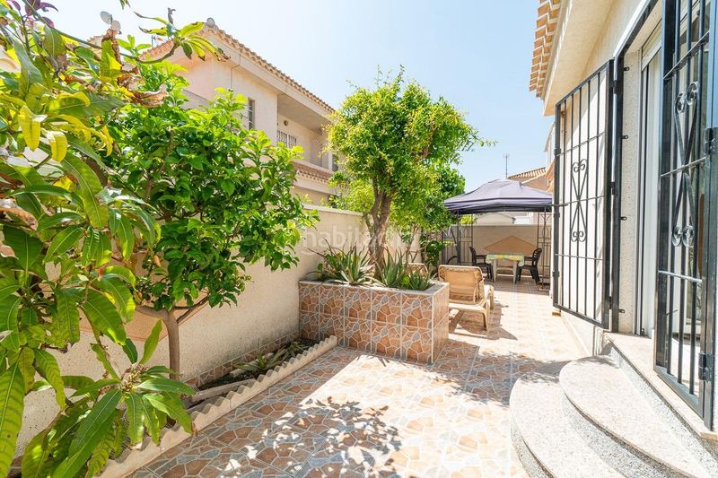 Foto d496c384-c8f0-4ebc-8055-4fd017eba6eb. Casa a Playa Flamenca Orihuela