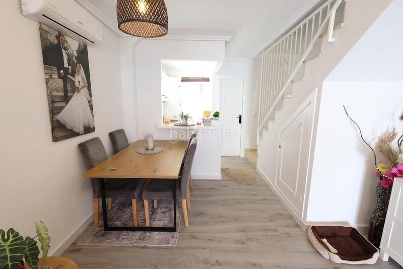 Foto 4a1b913d-860a-4298-b736-1ac10b2e3184. Casa adosada en Pueblo Latino Pilar de la Horadada