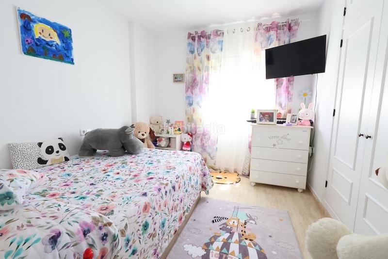 Foto fb1d66b1-809d-42c7-8ba0-49ce28fec995. Reihenhaus in Pueblo Latino Pilar de la Horadada