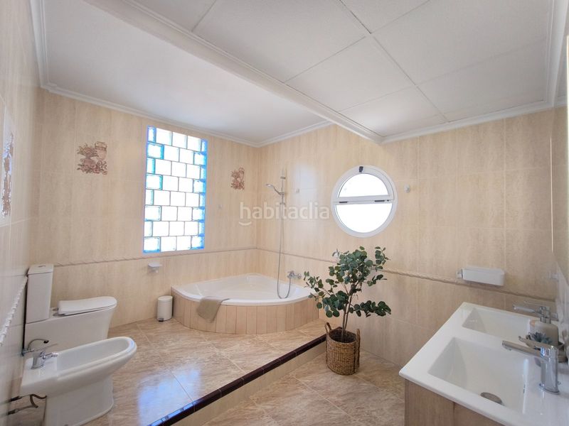 Foto 036c8c45-732f-4e22-8d18-54fda9dedd5d. Casa amb aparcament piscina a Lomas de Cabo Roig - Los Dolses Orihuela
