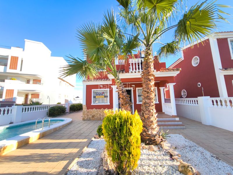 Foto 779561ff-82d5-4cc6-96b5-640757cb4dc0. Casa amb aparcament piscina a Lomas de Cabo Roig - Los Dolses Orihuela