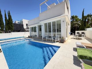 Casa a Pilar de la Horadada Ciudad