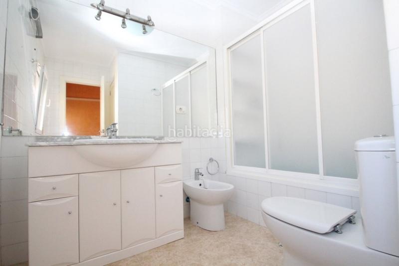 Foto 5482c7e6-be87-4666-bc8d-9a635e794890. Casa in Cabo Roig Orihuela