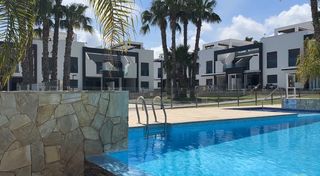 Casa adossada a La Zenia