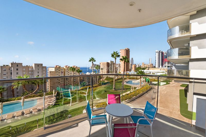 Foto 721e554d-0918-40d0-9cd9-8b846262a7dd. Apartament a Playa Poniente Benidorm