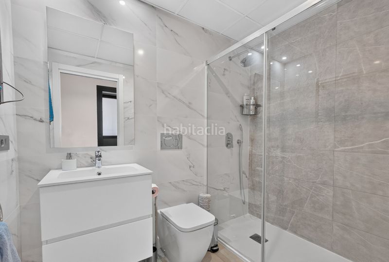 Foto 7478986f-6e54-4869-9aa4-1c4827935592. Apartament a Playa Poniente Benidorm