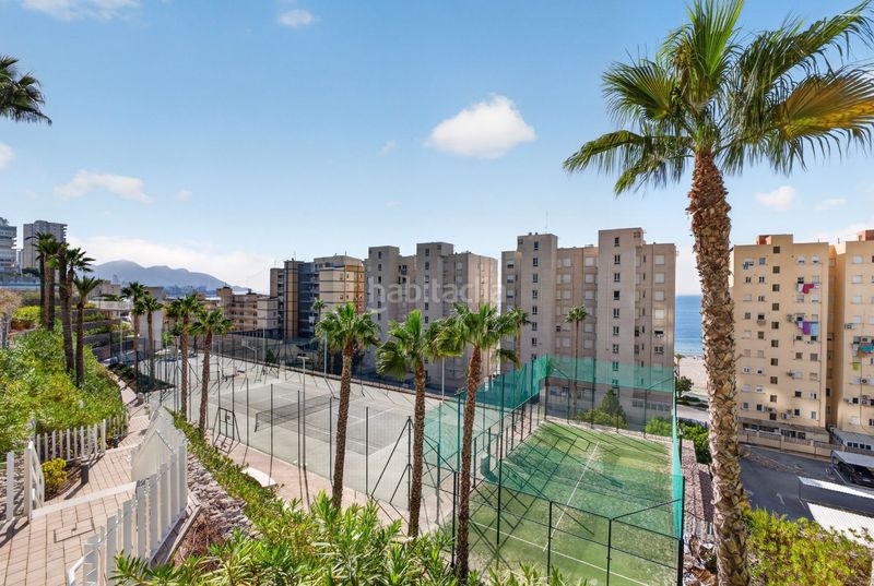 Foto d9ab7508-9c68-43e0-9187-2c6460c7de83. Apartament a Playa Poniente Benidorm