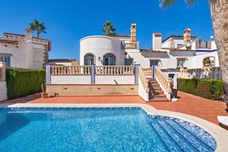 Casa in Villamartín-Las Filipinas