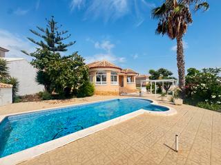Haus in San Miguel de Salinas