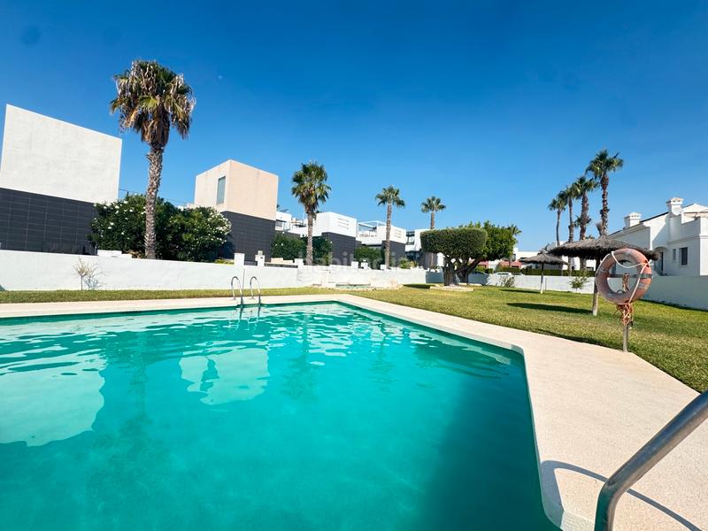 Foto 2378321b-cd97-4243-aabd-e25285129e7b. Apartamento en Orihuela ciudad Orihuela