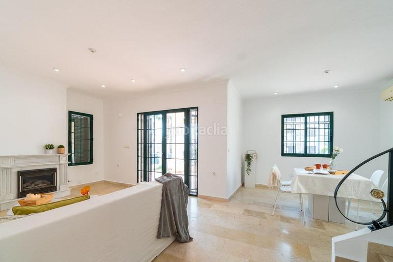 Foto ea9b831f-5a8c-4069-bd6a-e813f36c6478. Maison dans Villamartín-Las Filipinas Orihuela