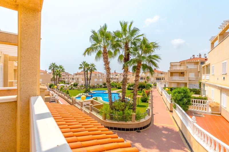 Foto d383cbcb-c3c1-4d8f-b606-a85c150cd794. Semi detached house in Zeniamar - Horizonte - La Campana Orihuela