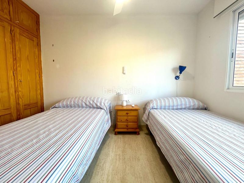 Foto dbd00615-c974-4467-9fb2-2491904f94c6. Casa adossada a Campoamor Orihuela