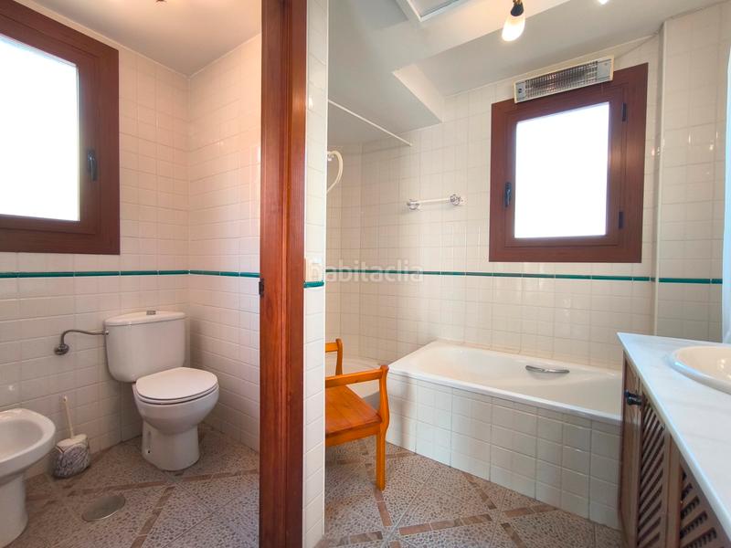 Foto 0efa2ba9-08fd-48d9-8bf0-0af9ba1d4d0a. Penthouse with parking pool in Punta Prima Torrevieja