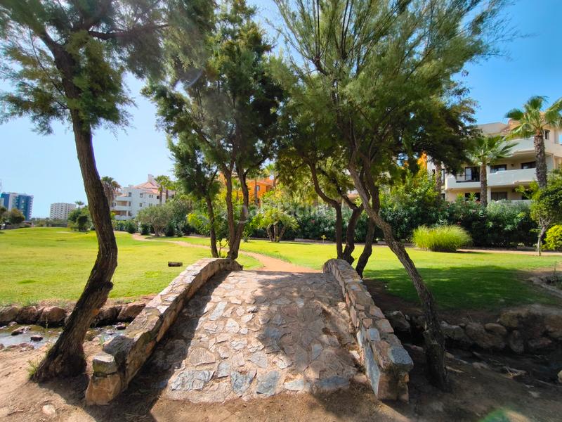 Foto 1f60cdae-065e-4dba-adb6-522db134716a. Penthouse with parking pool in Punta Prima Torrevieja