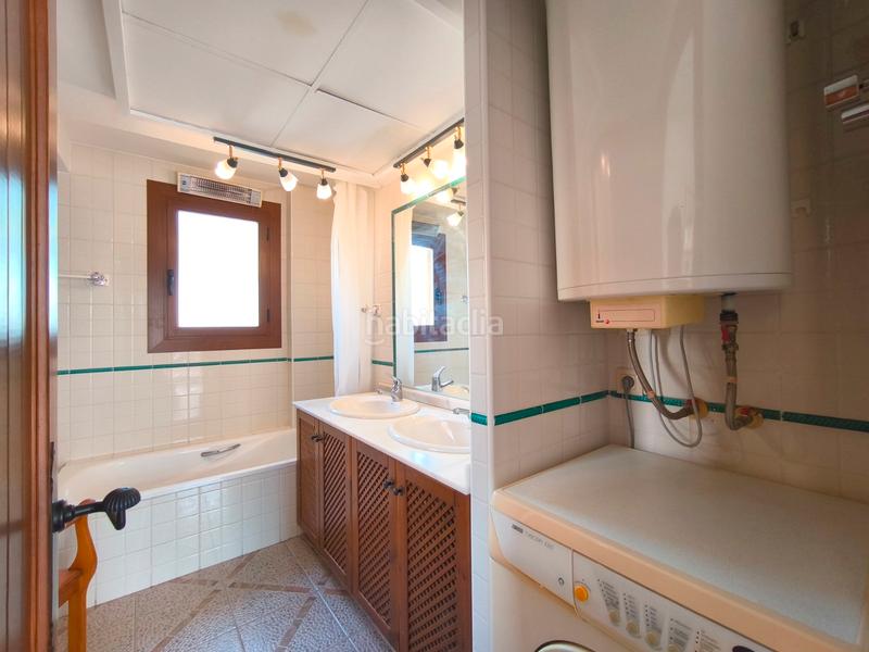 Foto 5ef6faf4-e360-4e66-acc7-1ed75f6ca7a0. Penthouse with parking pool in Punta Prima Torrevieja