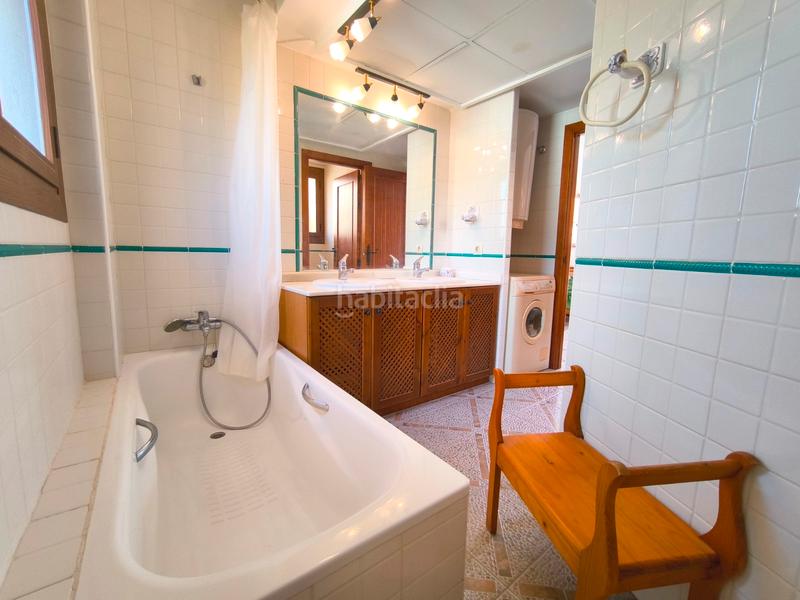 Foto e0cc76ff-6f29-4a08-af19-467fd4e8e219. Penthouse with parking pool in Punta Prima Torrevieja