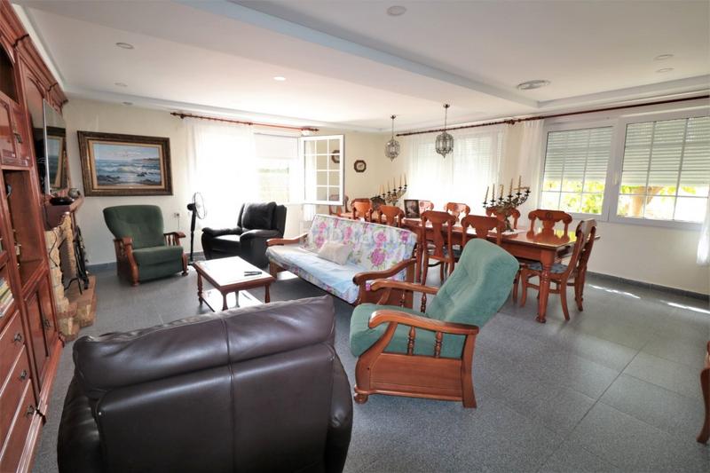 Foto 02e317a4-e9fc-4423-8a89-01cd6894c353. Casa en Cabo Roig Orihuela