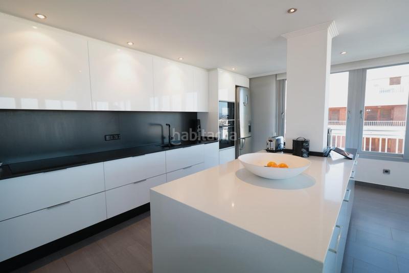 Foto 7ffa9f4d-3d85-4110-8cf2-7aa65bce0954. Attico in El Acequión Torrevieja