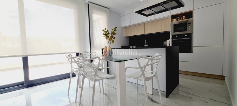 Foto 054d4242-8a89-4f1b-9dd9-cae387deb868. Apartment with parking pool in Los Almendros Orihuela