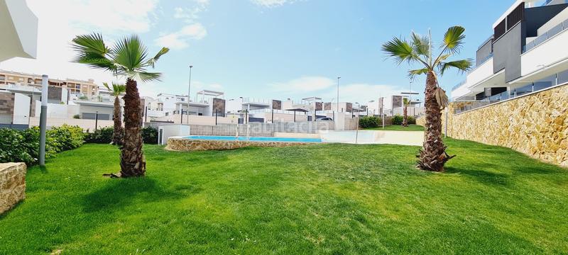 Foto 8260d118-3437-4c80-b408-467d288f2ff9. Apartment with parking pool in Los Almendros Orihuela