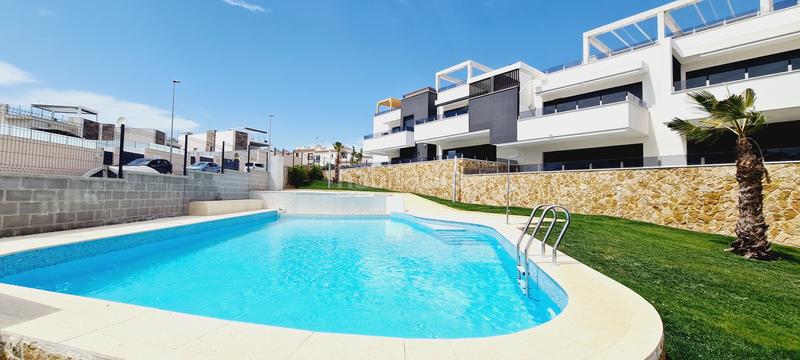 Foto ea656c50-9666-4cc9-8729-1e2cc61affa9. Apartment with parking pool in Los Almendros Orihuela