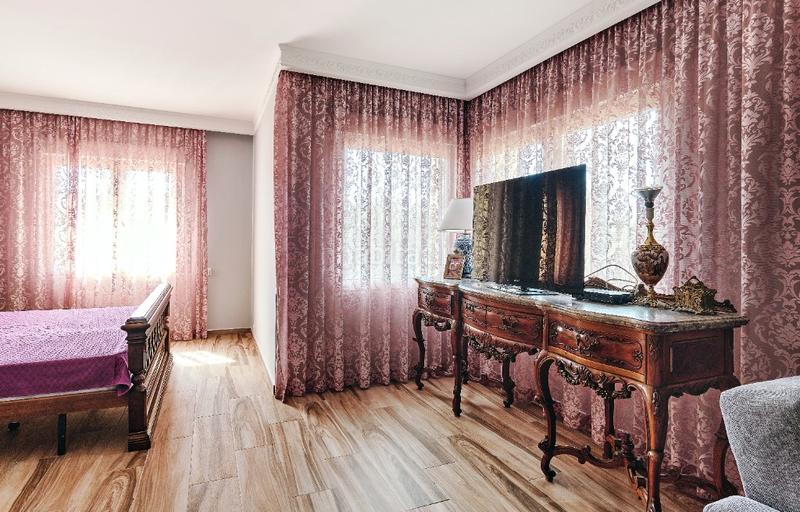 Foto d495ed0d-dbd9-429d-b8fb-9d8b985b4595. Casa en Campoamor Orihuela