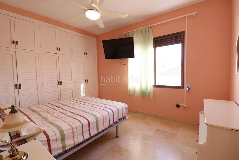 Foto 608ae169-7f1d-4a18-92b3-fcd825dcc7f6. Casa en Cabo Roig Orihuela