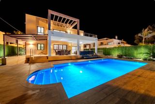Casa in Orihuela Ciudad