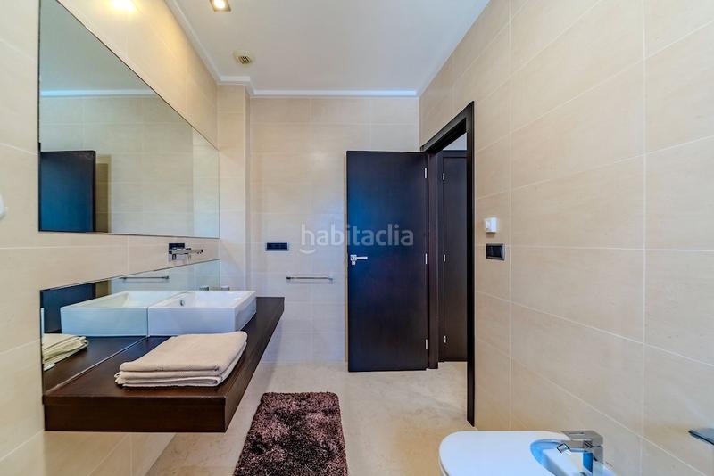 Foto 485f0940-7274-424a-a44e-fef1f76ac888. Casa in Orihuela ciudad Orihuela